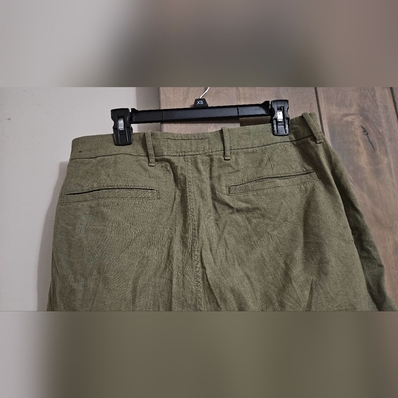 ABERCROMBIE & FITCH Linen Blend Plaint Front 5" Shorts. Olive Green.Size 33 NWT - Picture 12 of 14